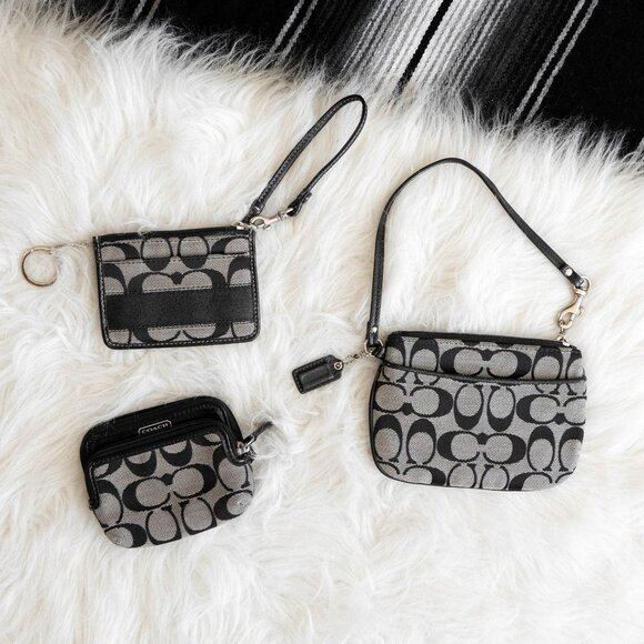 COACH VINTAGE Y2K BLACK GRAY CC SIGNATURE STRIPE WRISTLET KEYCHAIN MINI WALLET - Picture 7 of 7